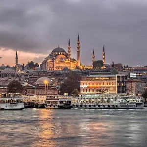 porta-romanos-hotel.istanbul-turkeyhotels.com/